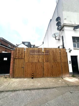 418 - 422 Greenford Road, Greenford photo 3