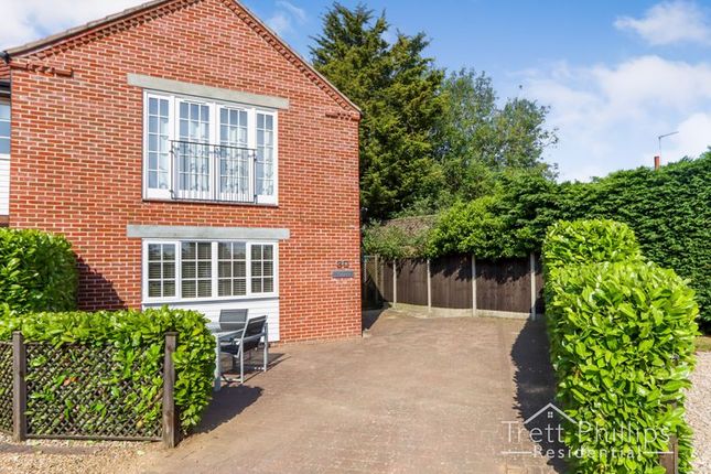 3 bed semi-detached house for sale in Burtons Mill, Stalham, Norwich NR12