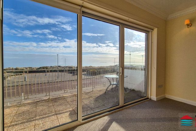 6 Min Y Traeth, Victoria Parade, Pwllheli photo 4