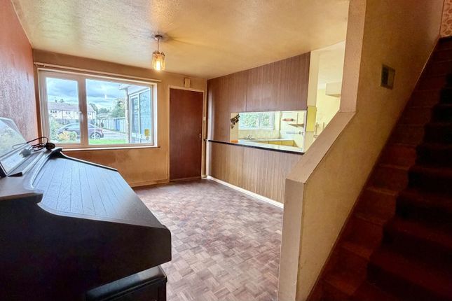 10, Loxley Close, Warwick photo 2