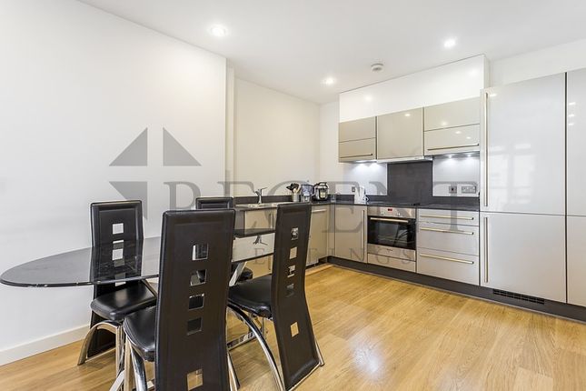 403, Caspian Apartments, Salton Square, London photo 2