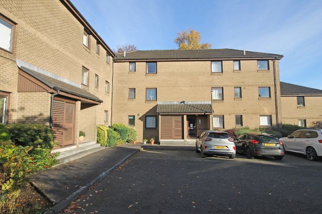 Thumbnail Flat to rent in Forthview, Stirling