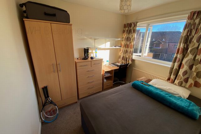 Room to rent in Bicknor Close, Canterbury