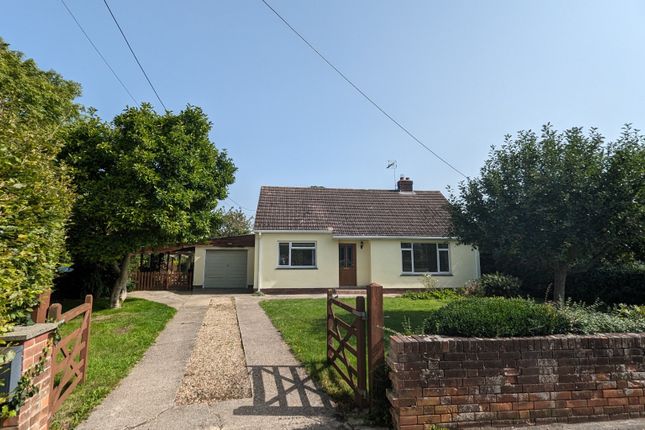 Detached bungalow to rent in Barcroft Crescent, Wrantage, Taunton
