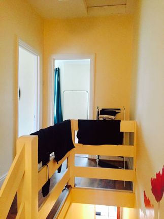 Flat for sale in Grove Green Road, London