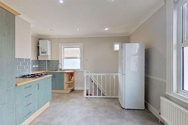 43a, Quinton Street, London photo 5