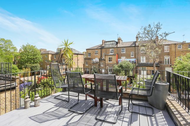 Flat for sale in Mercers Road, Tufnell Park