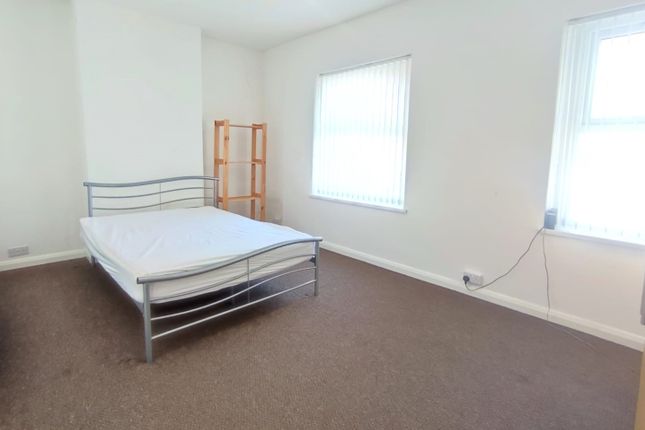 Thumbnail Room to rent in Kent Street, Cardiff