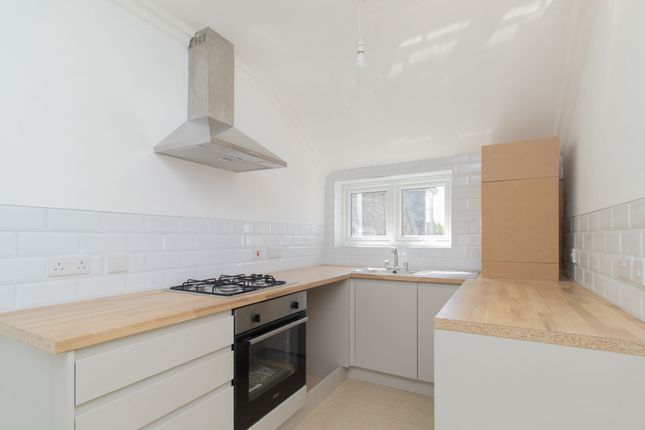 Thumbnail Flat for sale in Harold Road, Cliftonville