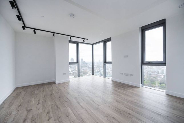 Thumbnail Flat to rent in City Road, Old Street