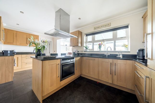 7, Moor Lane, Flitwick photo 4