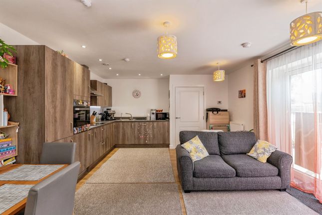 1, Morden Apartments, 1, Haven Road, Rainham photo 4