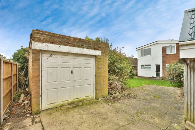 Link-detached house for sale in Southlands, Swaffham