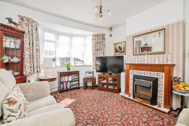 93, Bradley Lane, Bilston photo 3