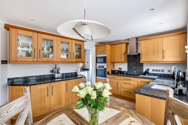 9, Sawyers Close, Radstock photo 2