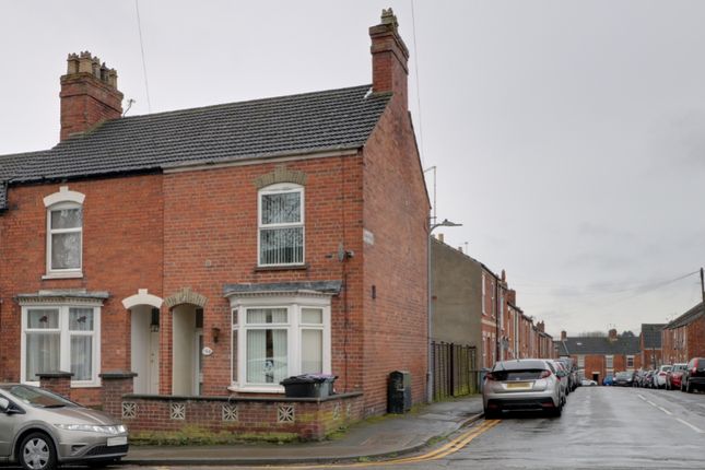 Thumbnail End terrace house for sale in Harrowby Road, Grantham, Lincolnshire