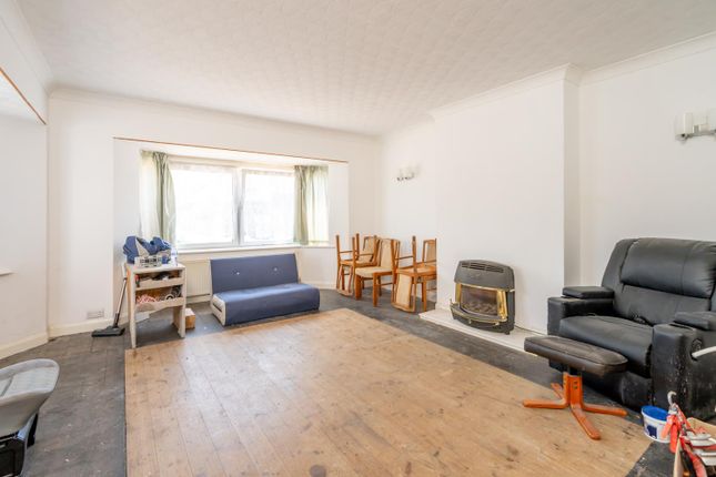 13, Princess Avenue, Bognor Regis photo 4