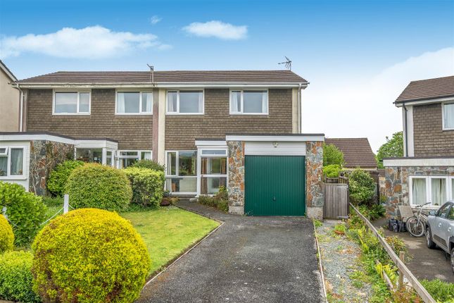 18, Clobells, South Brent photo 3