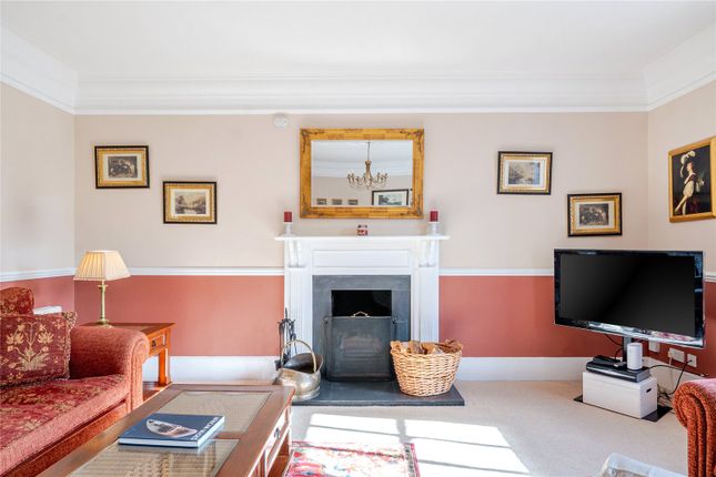 5 Canterton Manor,, Brook, Hampshire photo 2