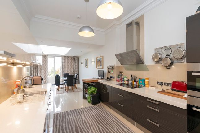 Flat for sale in Les Gravees, St. Peter Port, Guernsey