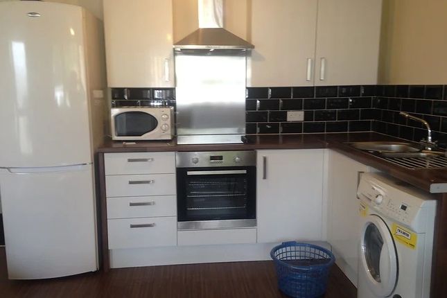 Terraced house to rent in Lancaster Road, Preston