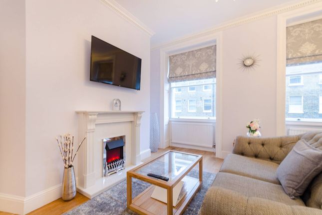 Flat to rent in Gloucester Place, Marylebone, London