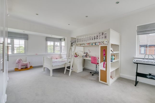 Detached house to rent in Stonehill Road, London