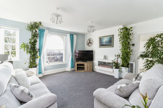 Flat for sale in 9 Forde Park, Newton Abbot