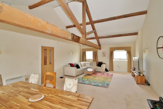 22, Woodford Mill, Witney photo 4