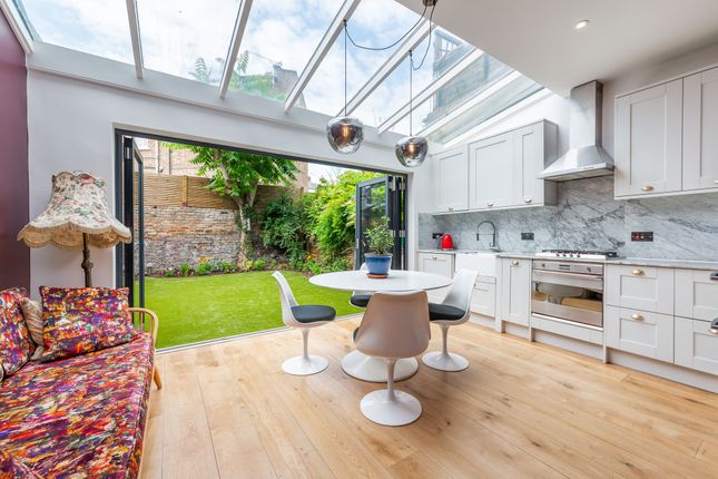 Thumbnail Terraced house to rent in Mortimer Road, London