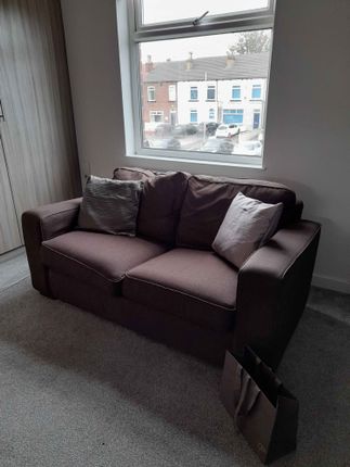 Studio to rent in Austhorpe Road, Crossgates