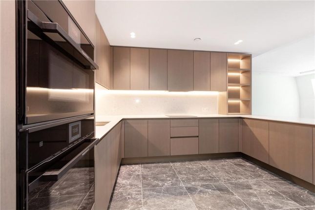 Flat for sale in Millbank Quarter, London