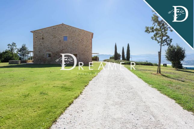 Villa for sale in Via Vicinale di Poggio Marzocchio, Volterra, Toscana