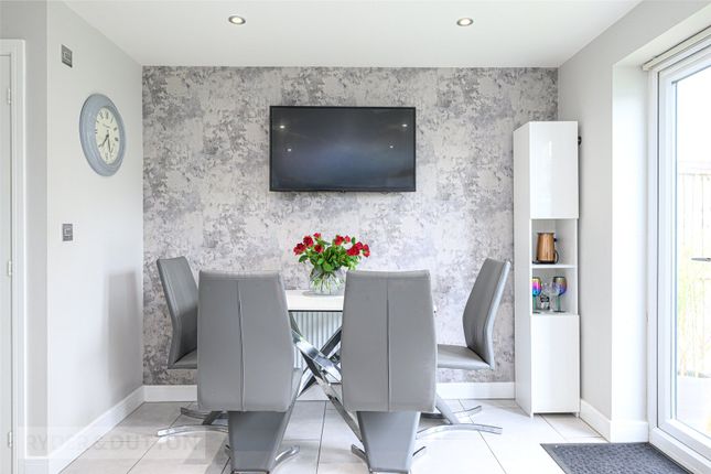16, Barge Avenue, West Yorkshire photo 4