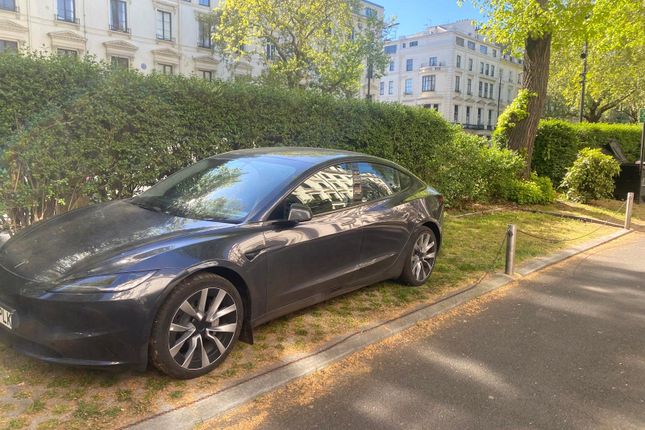 Parking Space 1,, 65 Westbourne Terrace, London photo 4
