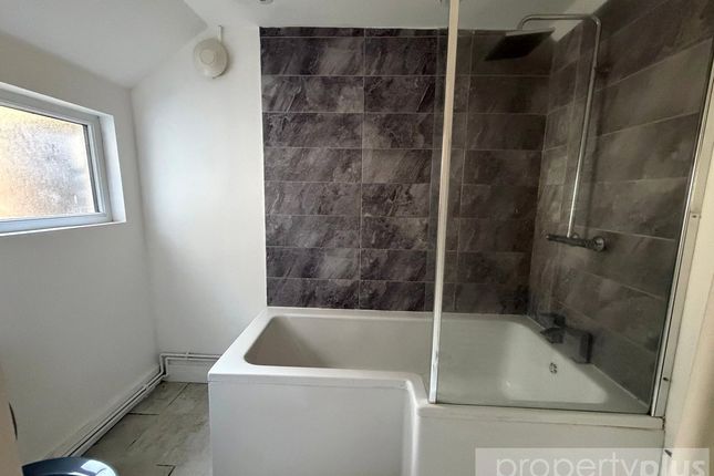 6, Wyndham Street, Treorchy photo 5