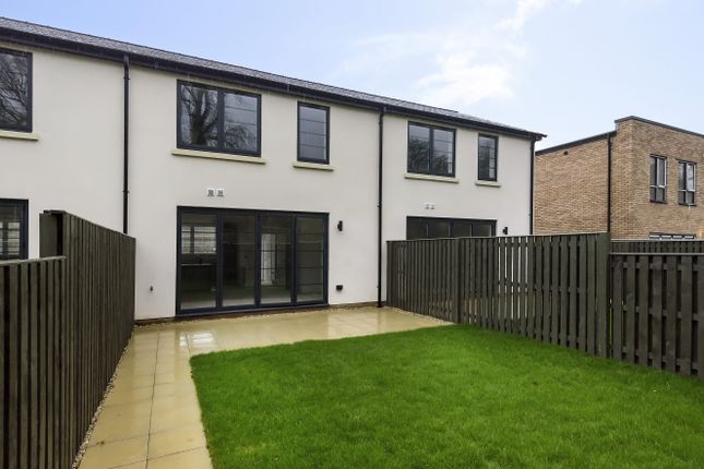 14, Beatrice Webb Lane, Stonehouse photo 2