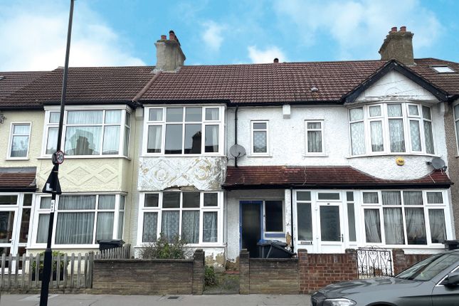 Thumbnail Terraced house for sale in Meadvale Road, Addiscombe, Croydon