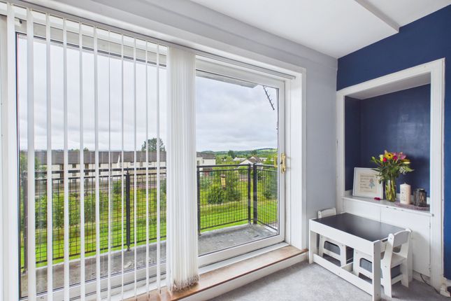 Flat 14, 22, Valeview Terrace, West Dunbartonshire photo 3