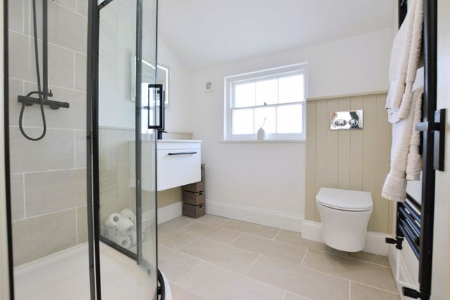 Town house for sale in Henrietta Street, Cheltenham