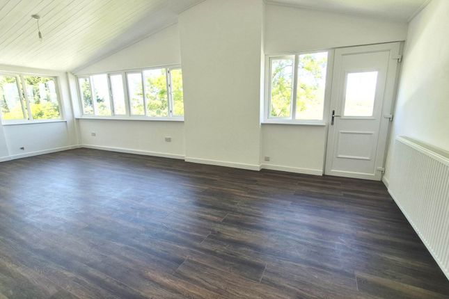 4 Hillside, Alltglais, Aberystwyth photo 3