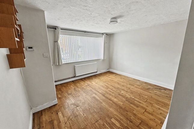 54 Sunningbrook Road, Tiverton photo 2