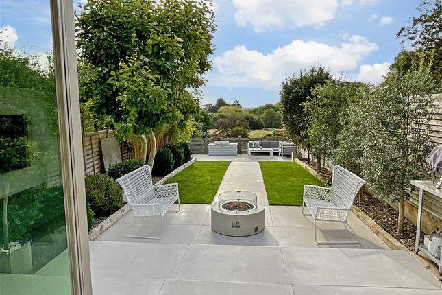 Wedgewood Close, Epping photo 4
