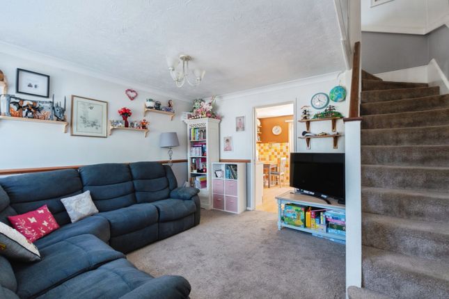 76, Godmanston Close, Dorset photo 4