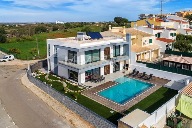 Semi-detached house for sale in Ferragudo, Estômbar E Parchal, Lagoa Algarve