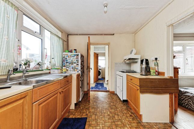 20, Cheney Road, Faversham photo 3