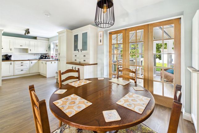 15, Tennyson Drive, Malvern photo 3