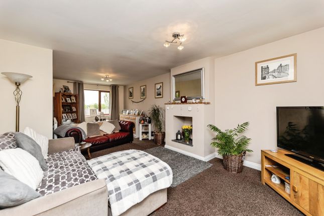 8, Jacks Way, Pontefract photo 2