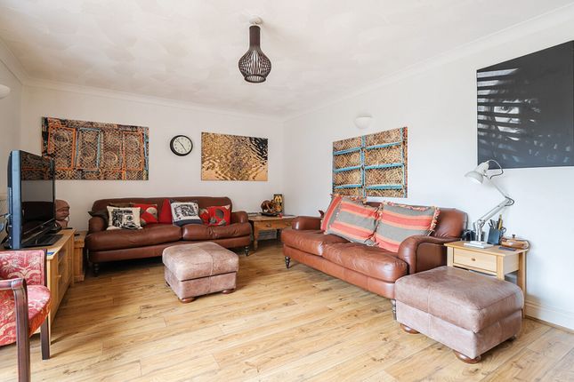58 East Street, Chichester photo 2