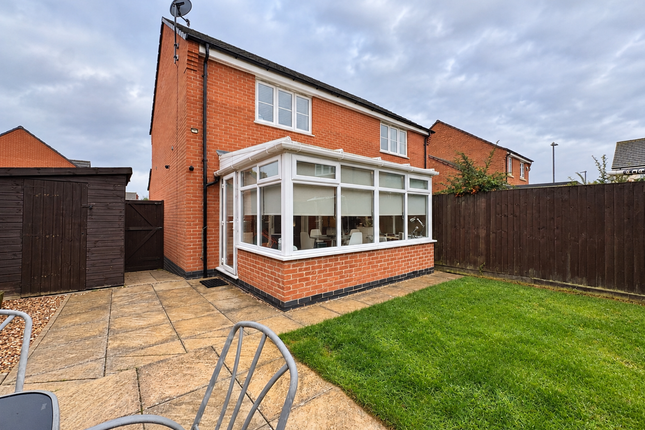 5, Canning Close, Leicester photo 2